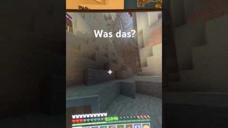 Wenn ich mit meinem Freund Minecraft spiele und er irgendwelche Commands benutzt.😅