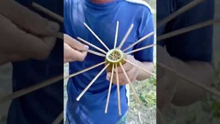 Bushcraft skills: Fishing net with gourd |#camping #survival #bushcraft #outdoors #skills #sentohub