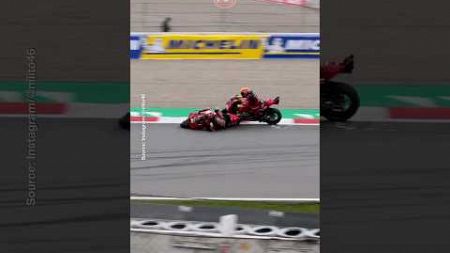 The moment Pedro Acosta Crashed with Augusto Fernandez | #motogp #pedroacosta #augustofernandez