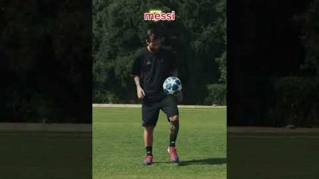 Player juggling vs him 🥶 #shorts #viral #football #footballplayer