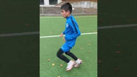 Dynamik &amp; Explosiv coach—#football #footballshorts #soccer #footballskills #fußball #futbol #futsal