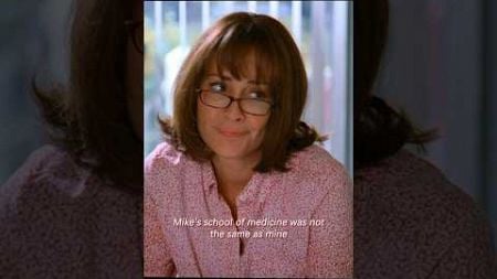 Her health is very poor🤣 #movie #themiddle #shorts #funny