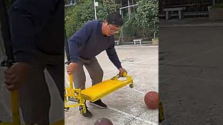 Un véhicule qui roule avec des ballons de basket #invention #innovation #technologie #véhicule