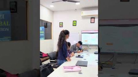 Digital Marketing Course in Varanasi | Students Mock test in Live Class #digitalmarketinginstitute