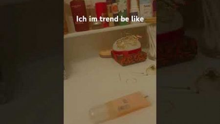 #lipgloss#trend#short#ich im trend be like