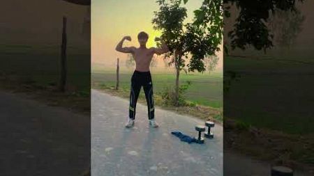 Mehnat 🏋️ kro workout motivation #trending #motivation #shorts #video #fitness #stunt