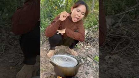 Survival Skills: SMART idea and USEFUL in forest #camping #funny #comedy