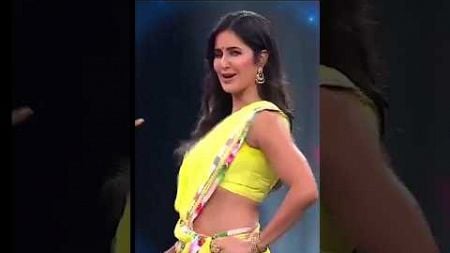 Katrina and shilpa Shetty dance💃 samlan Khan reaction 😅 #bollywood #katrinakaif #salmankhan #shorts