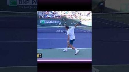 원핸드를 못버리는 이유 #페더러 #rogerfederer #tennis #onehandedbackhand #테린이 #RF #atp #youtubeshorts #viralshort