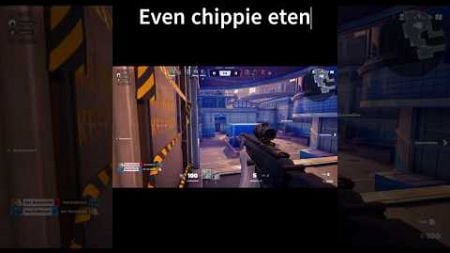 even chippie eten gaat fout... #fortnite #gaming #funny #multiplayer