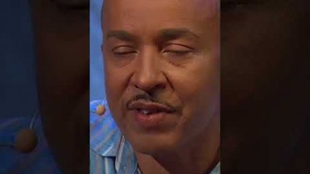 Sänger Lou Bega erfährt zum erstes Mal die Vater Liebe