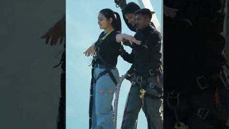 CUTE GIRL DOING BUNGY JUMPING🤯NICE TRY|HIMALAYAN BUNGY JUMPING|