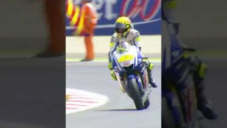 #rossi #motogp #rossi #jorgelorenzo #motorsport #bike #racing #legends #viralshort #viralvideo