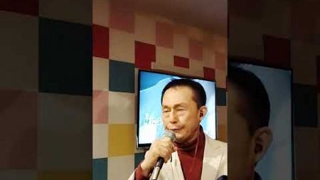 元プロ歌手　【🇯🇵岩城洋人】が、今度はカラオケ🎤ボックスで　村田英雄【🇯🇵柔道一代】を　な、何と😲　スマホ!?で　モノラル録音でショ~ト動画　アップだぁ~　ありえねぇ~🫣（笑）これって姿三四郎の続き？