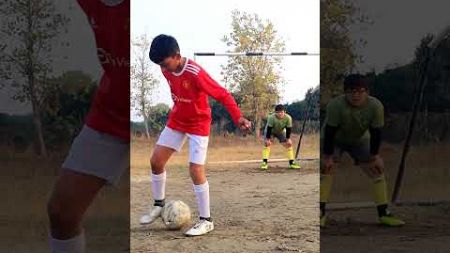 Ronaldo L Drag Pass Skill Tutorial Football Soccer 💪⚽😱#football #soccer #ronaldo #skills #shorts