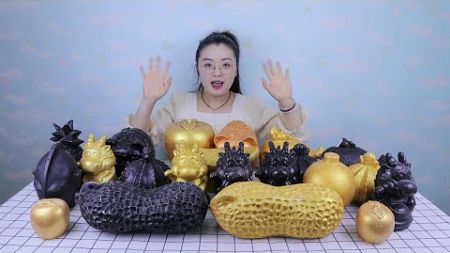 花1800元试玩黑色PK金色抽奖游戏，猜猜大奖在哪里呢？