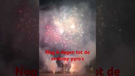 Yeahhhh nog 6 dagen tot de #vuurwerk verkoop #pyro #fireworks #feuerwerk #4thofjuly