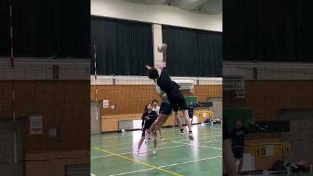 【バレーボール】#volleyballplayer #volleyballlife #volleyballworld #volleyballmatch #volleyball #バレーボール #バレー