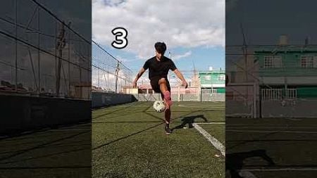 #futbol #freestylefootball #soccer #streetsoccer #football #soccerskills #skills #shorts #tutorial