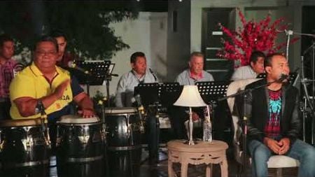 muziek grand band Los Internacionales Váskez De Rolando El Tiburón Mosaico Salsero Quédate En Casa