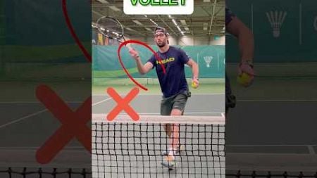 How to Hit a Forehand Tennis Volley (Grip Fix) #tennis #tennisvolley #forehand #tennistechnique