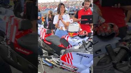 Umbrella Girl Waiting for Marc Marquez&#39;s Appearance | #motogp #marcmarquez #motegi