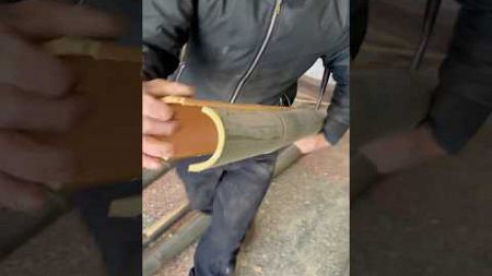 The bamboo craftsman breaks the bamboo #craft