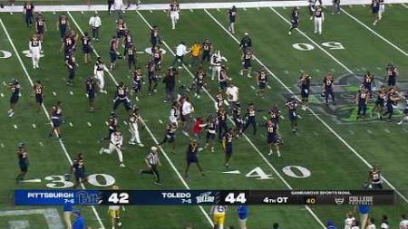 Toledo prematurely storm the field, call gets reversed and game goes to 5th overtime | ESPN CFB