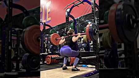 Girls Weight Lifting Attitude 🔥😱 #shorts #fitness #attitude #weightlifting #viral #popular #trending