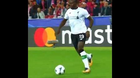 Sadio mané dribbles exceptionnels @BAYERN @Liverpool #football #neymar #skills #infosport