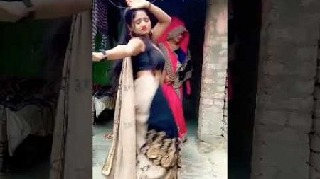 तोहरे कारण नैहर की छूट#dance #video #shortvideo #bhojpuri #song #trending #viralvideo 😎🙈😜🤭😍😍😱🥰😎💃😘😜🙈😍