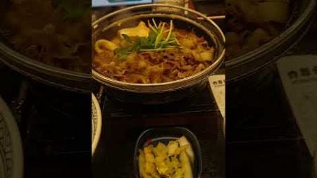 吉野家の牛カレー鍋膳と冷酒 ( ブログのネタ用にアップした動画です )