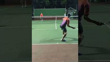 Awal tahun semangat baru. Pergerakan sampai jatuh di lapangan. #tennisjakarta #tennis #viralvideo