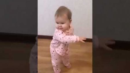 Baby dance❤️#shorts#dance#cute#baby#rek#funnyvideos#viralvideo#trending#ytshorts#fyp#shortsfeed#love