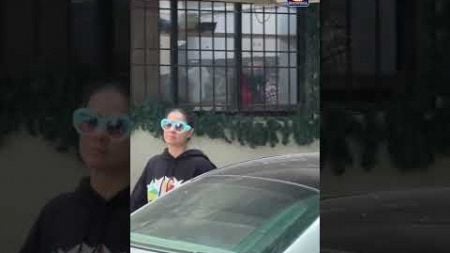 Kajol Gets Papped In A Funky Look, Blue Sunglasses And Oversized Hoodie | N18S | #shortvideos