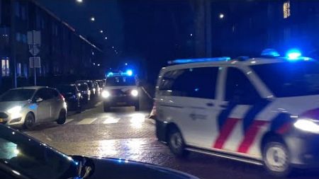 [MIDDEL HV] Twee auto’s op elkaar gebotst op Lange Nieuwstraat. Hulpdiensten met spoed onderweg