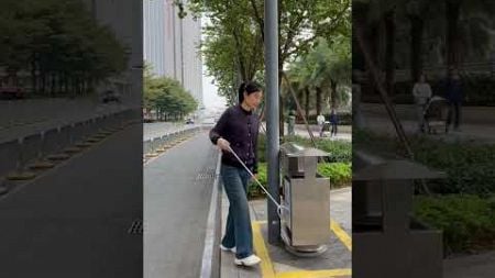 捡垃圾 爱环境 做公益 Trash Picking Up