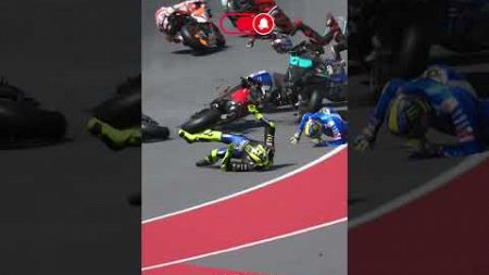 Rossi is very aggressive in America race wow - MOTOGP CRASH #motogp