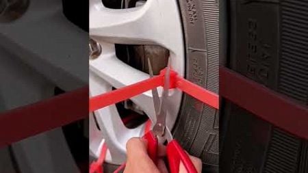 This Guy Fixes Zip Tie On His Car&#39;s Tires