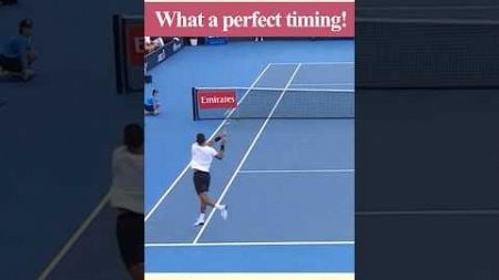 Aliassime’s perfect timing stroke. #tennis #테니스 #sports #alliasime