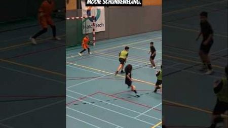 Mooie goal 0-2 ⚽️👏 | #futsal #goal #football #voetbal #feint #shorts #shortsvideo #fyp #fypシ゚ .